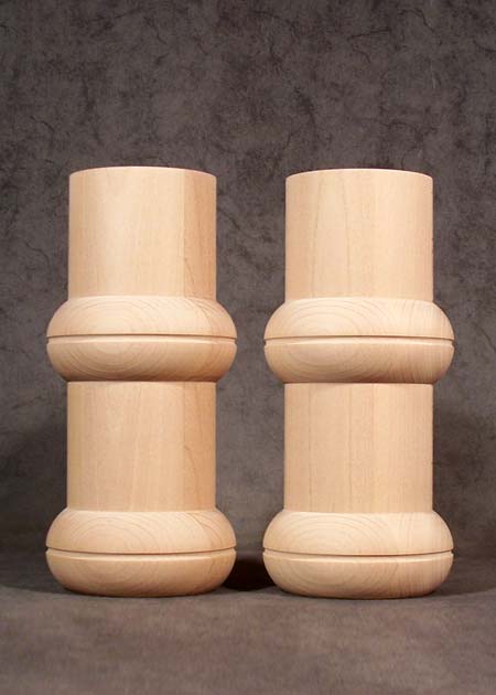 Esztergált fa bútorláb henger és gyűrű formákkal, GM64