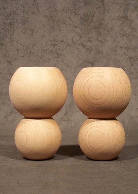 Fa bútorláb egymáson álló esztergált gömbökkel, GM22