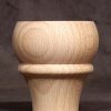 Klasszikus mintázatú fa bútorláb szépen ívelt alsó résszel, GM67